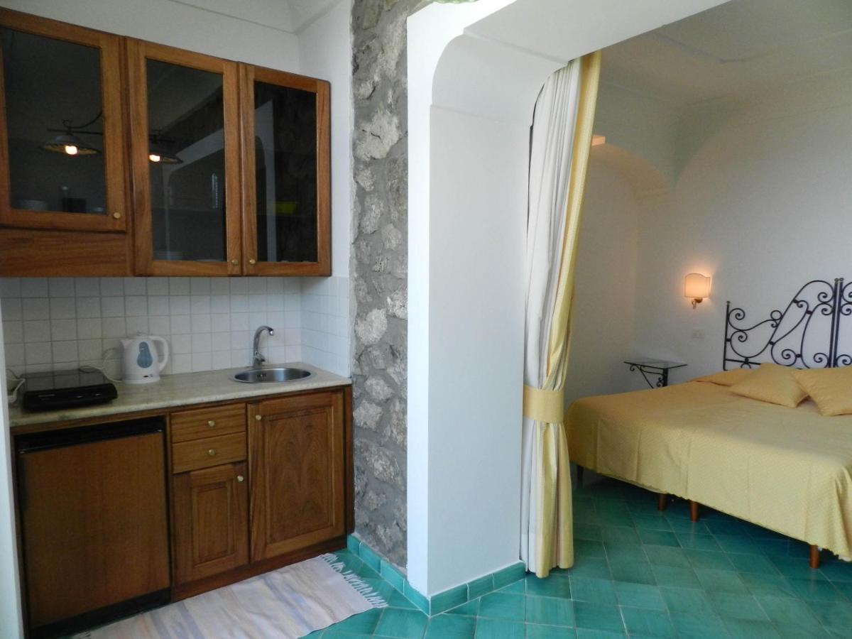Bacio Del Sole B&B بوسيتانو المظهر الخارجي الصورة